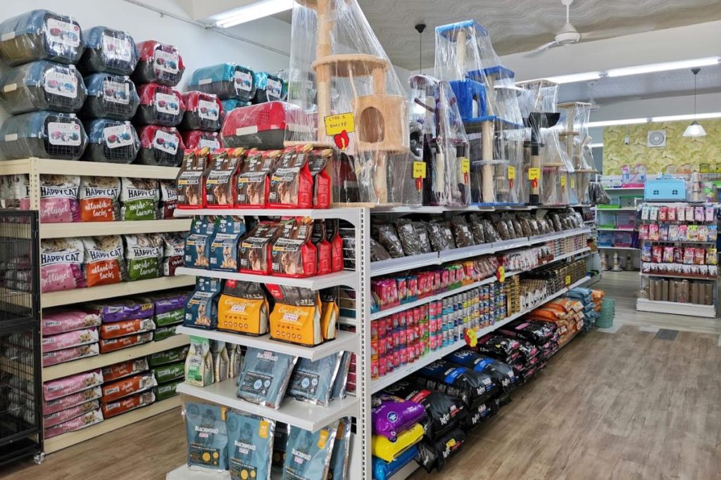 7 Kedai Haiwan Peliharaan Terbaik di Bangi 2025 11 RS-Pet-House--