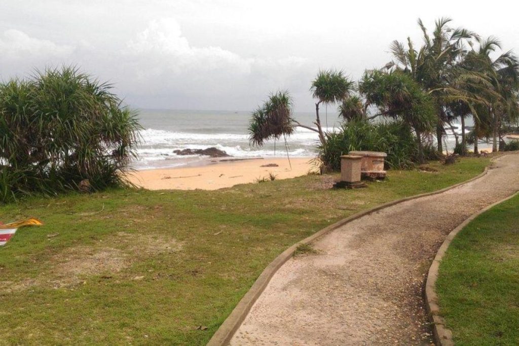 Top 10 Best Beaches in Terengganu 2025 7 Teluk-Bidara-Beach-