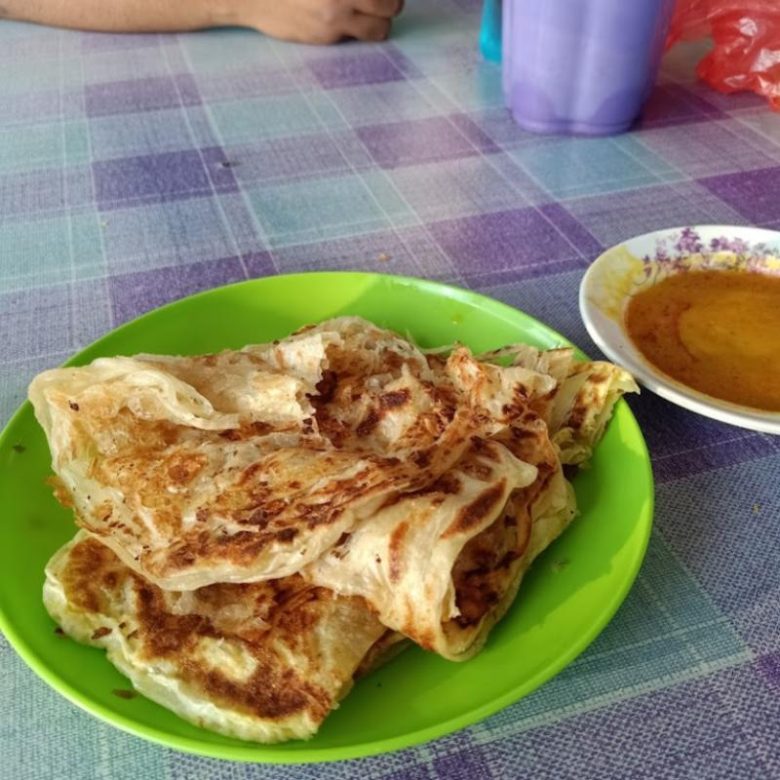 10 Restoran Roti Canai Terbaik di Klang 2026 | Enak & Lazat