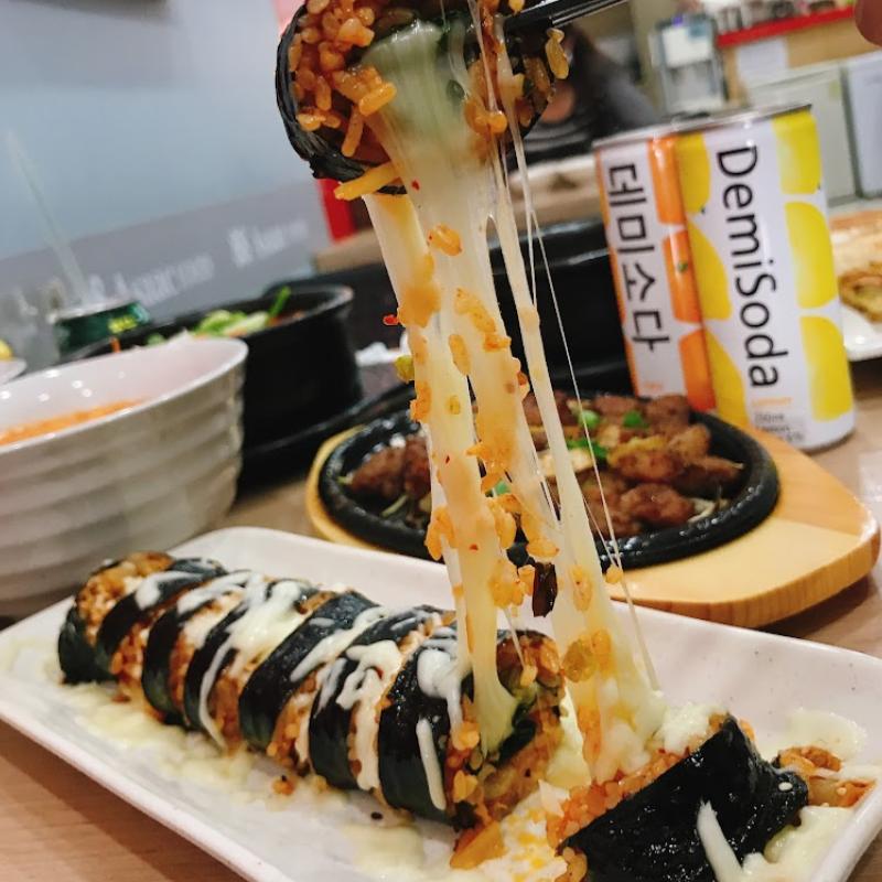 Top 10 Best Korean Foods in Sri Hartamas 2025 7 -Kimbab-