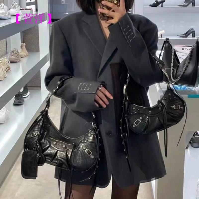 Top 9 Best Shoulder Bags in Malaysia 2025 9 A.T.A-New-Style-Motorcycle-Shoulder-Bag