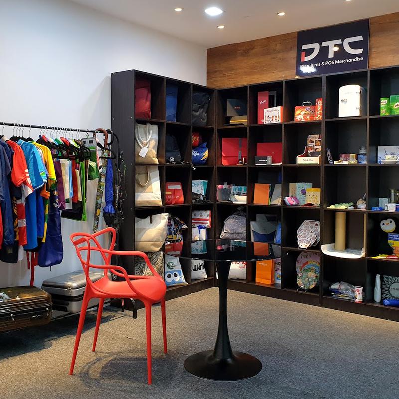 Top 10 Best Corporate Gift Suppliers in KL & Selangor 2025 17 DTC-World-Malaysia-Malaysia-Premium-Gifts-Specialist-