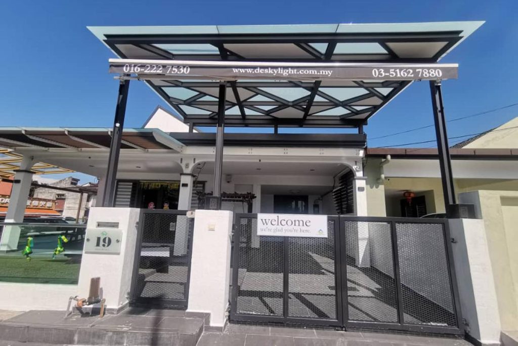 <strong>8 Pembekal Bumbung Dek Logam Terbaik di Malaysia 2025</strong> 12 De-Skylight-Roofing-Sdn.-Bhd.-