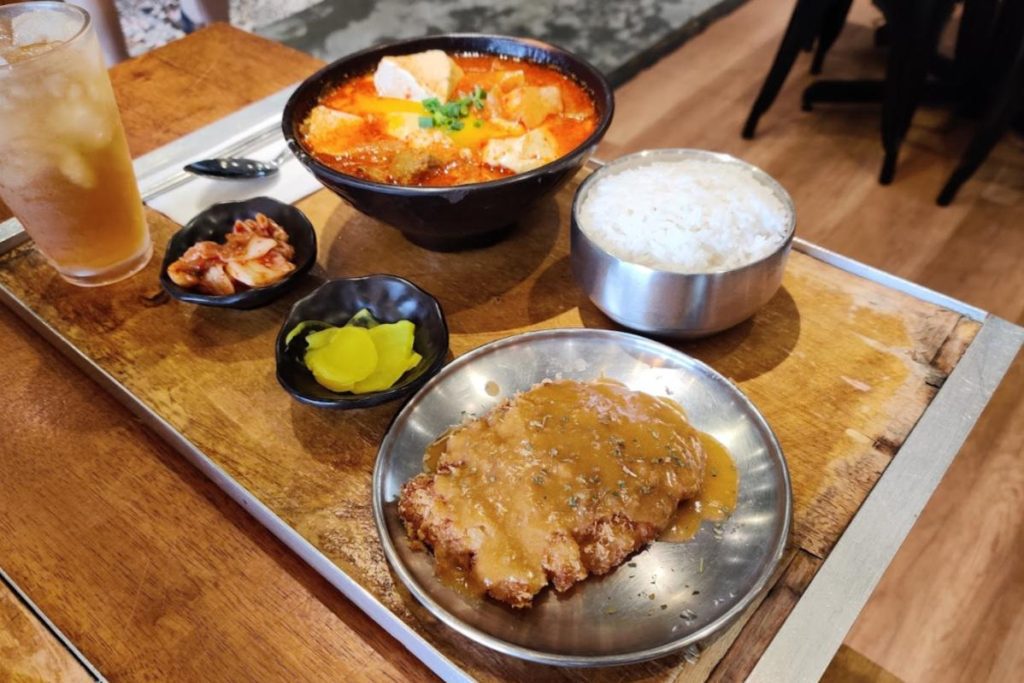 Top 10 Best Korean Restaurants in Malaysia 2025 11 Donkas-Lab-Korean-Restaurant-