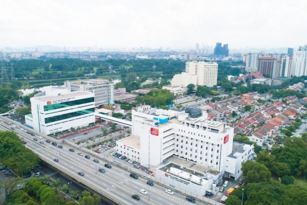 <strong>10 Klinik ENT Terbaik di Selangor 2025</strong> 2 Dr-Sushil-ENT-SPECIALIST-@-Subang-Jaya-MC-