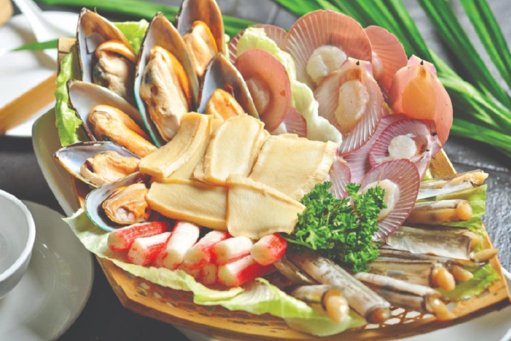 10 Restoran Steamboat Terbaik di Cheras 2025 5 Dragon-Door-Steamboat-