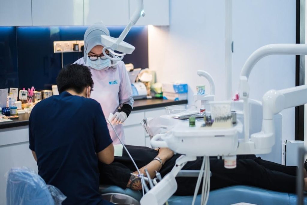 <strong>Top 10 Best Teeth Whitening Dentists in Penang 2025</strong> 19 Family-Dental-Clinic-Penang--resize-image