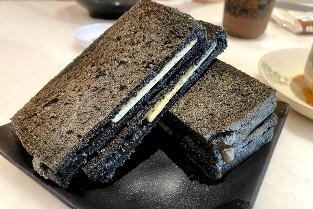 Top 15 Best Breakfasts In Kuala Lumpur 2025 19 Foo-Fee-Metro-Perdana