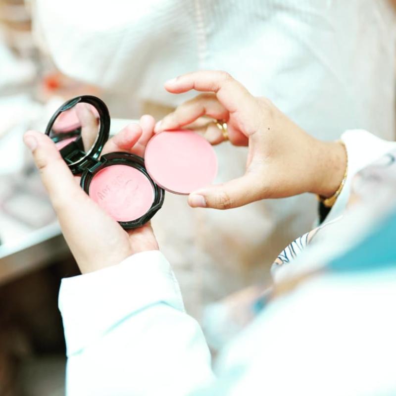 <strong>10 Pengilang OEM Halal Terbaik di Malaysia 2025</strong> 13 GIM-Cosmetic-Industries-Sdn-Bhd-