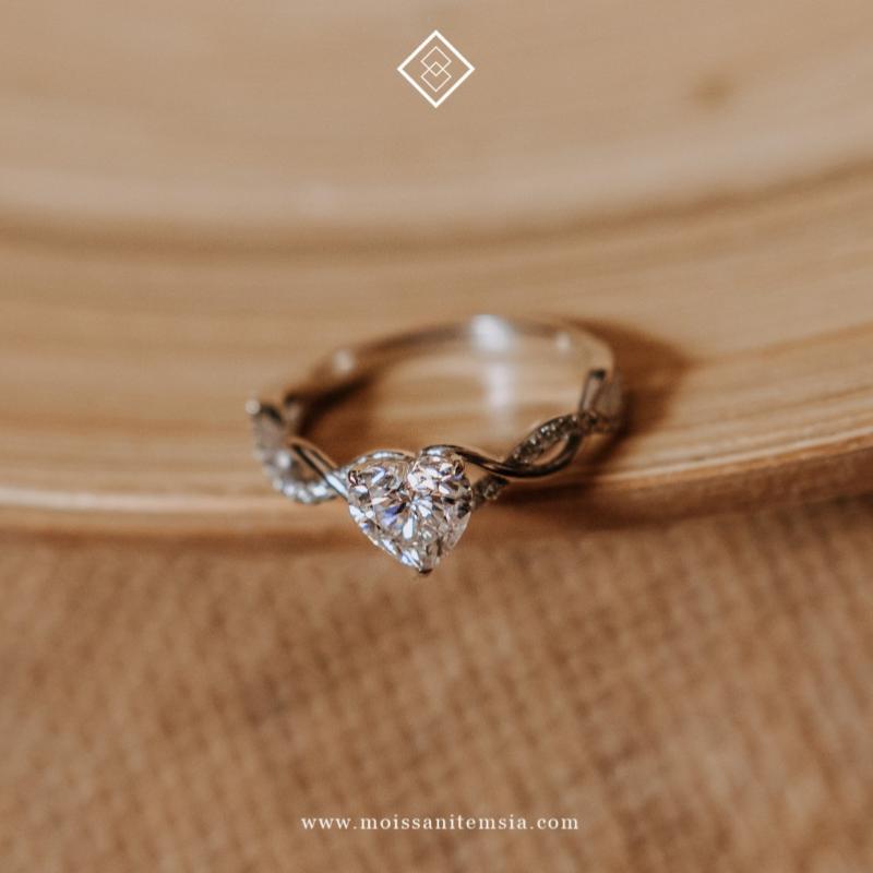 5 Cincin Moissanite Terbaik di Malaysia 2025 7 Greyscorff-
