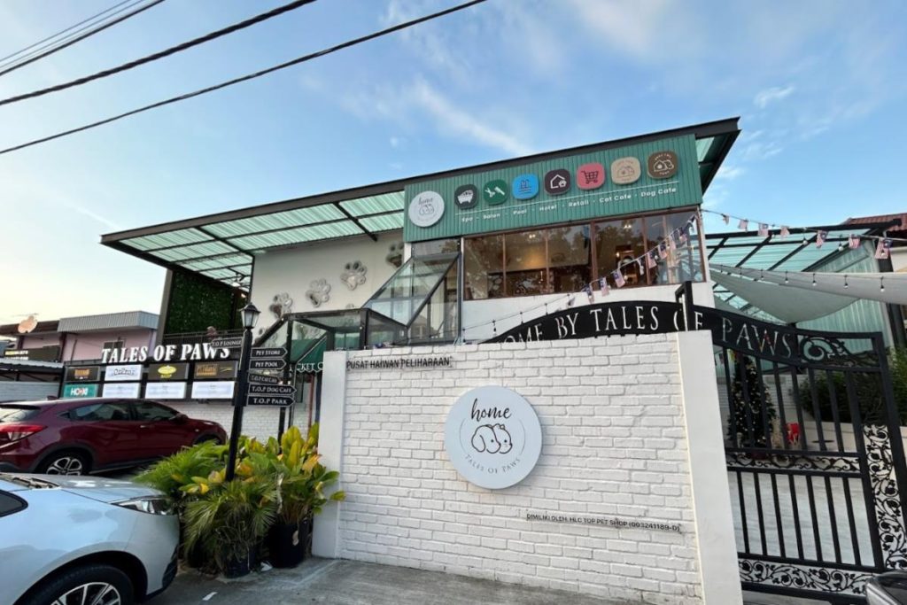 <strong>6 Restoran Pet Friendly Terbaik di Johor 2025</strong> 10 HOME-by-Tales-Of-Paws-