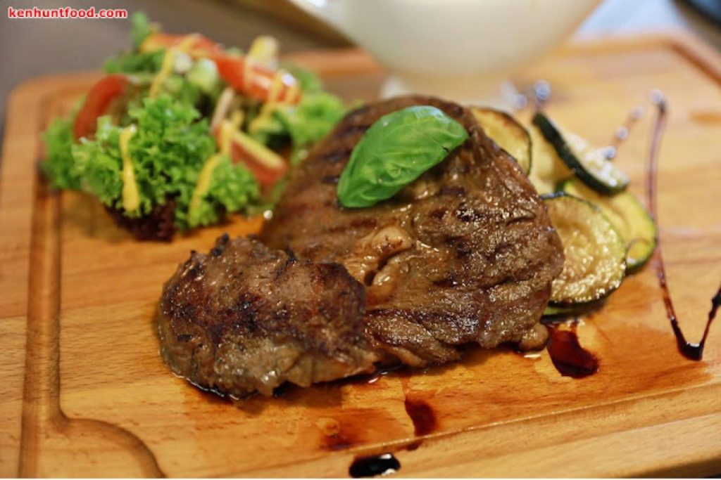 <strong>10 Restoran Lamb Chop Terbaik di Pulau Pinang 2025</strong> 21 Hungry-Ranch-