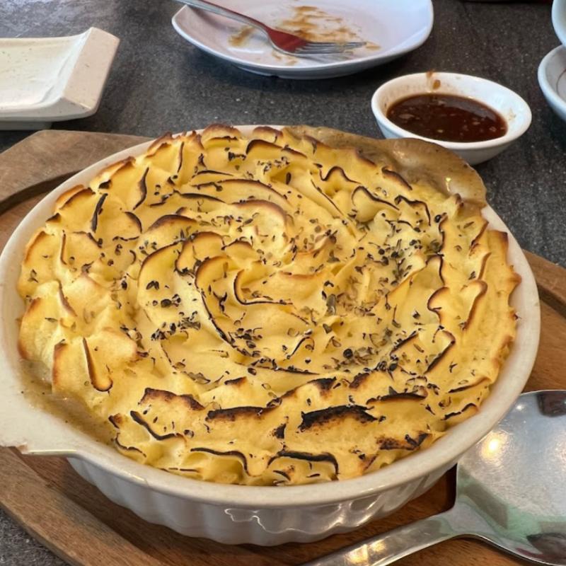 Top 7 Best Apple Pies in Penang 2025 11 Khoon-Pastry-House-