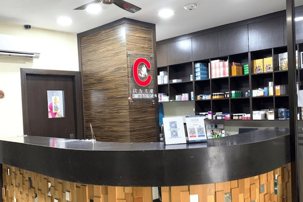 10 Klinik Pediatrik Terbaik di KL & Selangor 2025 10 Klinik-Pakar-Kanak-Kanak-Dr.-Chin-Sdn.-Bhd.