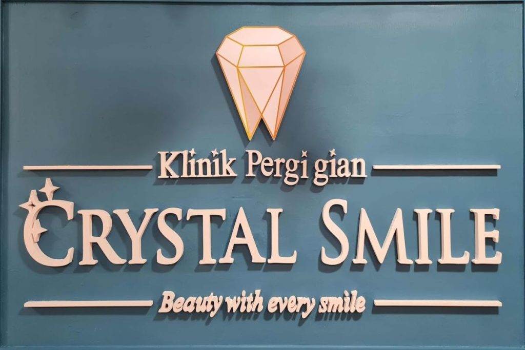 <strong>Top 10 Best Teeth Whitening Dentists in Melaka 2026</strong> 4 Klinik-Pergigian-Crystal-Smile--resize-image