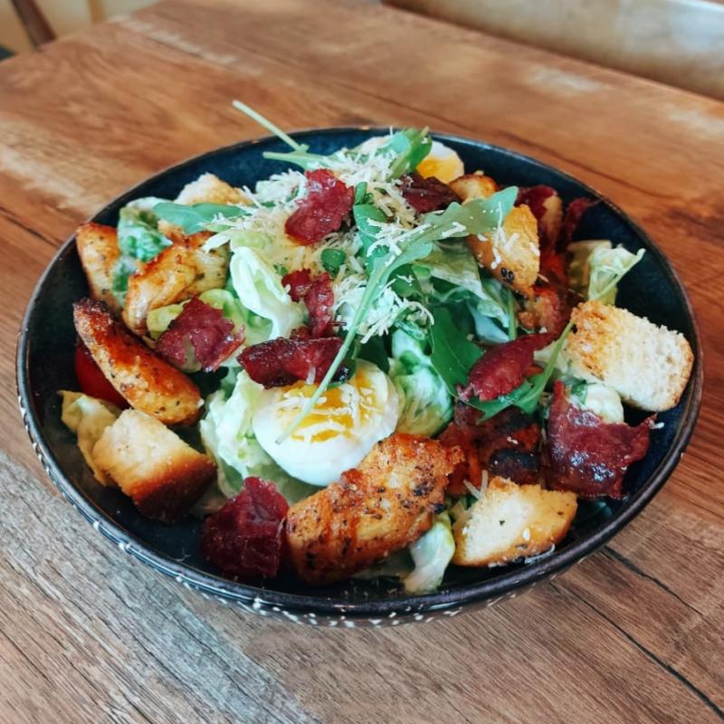 <strong>8 Restoran Salad Terbaik di Pulau Pinang 202</strong>5 15 Ms-Nocino-