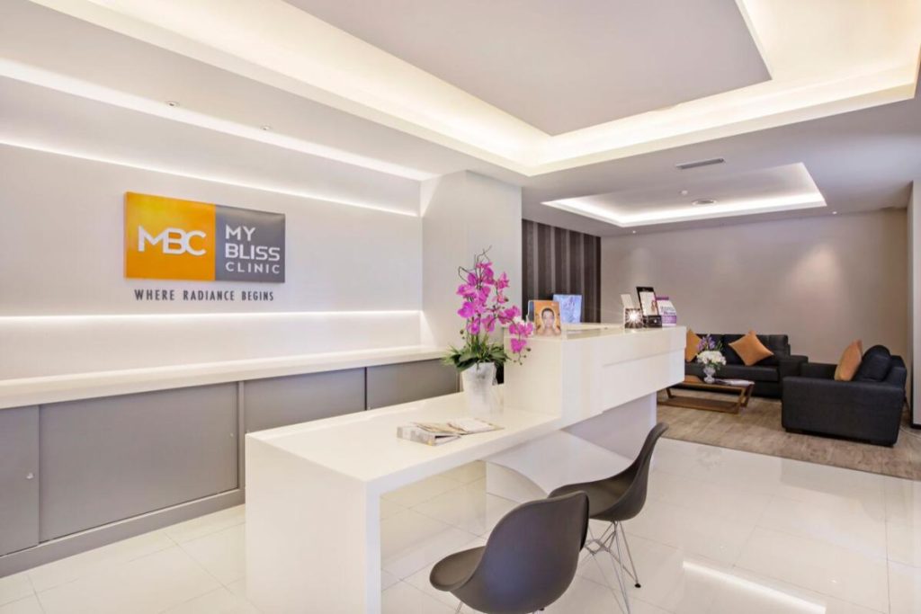 <strong>10 Pusat Rawatan Rambut Gugur Terbaik di Kuala Lumpur 2025</strong> 17 My-Bliss-Clinic-