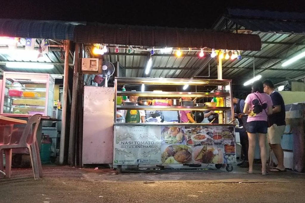 10 Tempat Terbaik Untuk Makan Malam di Pulau Pinang 2025 6 Nasi-Tomato-Batu-Lanchang