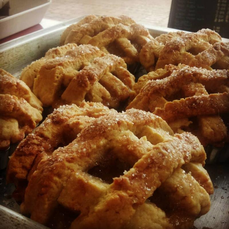 Top 7 Best Apple Pies in Penang 2025 7 Nazzeeras-Roti-Bakar-Kacang-Phool-Penang-