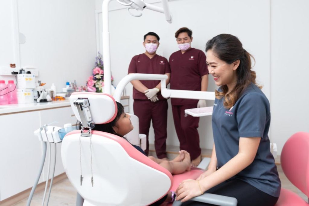 Top 10 Best Teeth Whitening Dentists in Johor 2025 15 Pink-and-White-Dental--resize-image