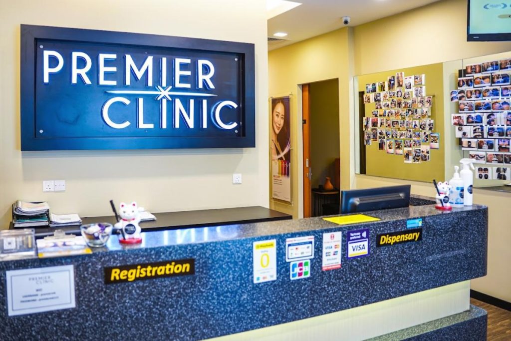 <strong>10 Pusat Rawatan Rambut Gugur Terbaik di Kuala Lumpur 2025</strong> 2 Premier-Clinic-