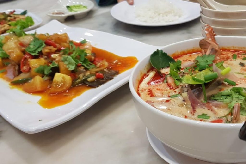 10 Makanan Thai Terbaik di Subang 2025 21 RACHINI-THAI-CUISINE-USJ-