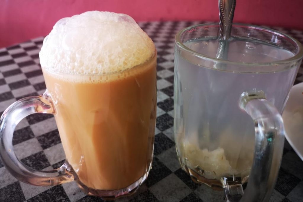 <strong>9 Kedai Teh Tarik Terbaik di Johor 2025</strong> 9 Rumah-Makan-Lawalawa-