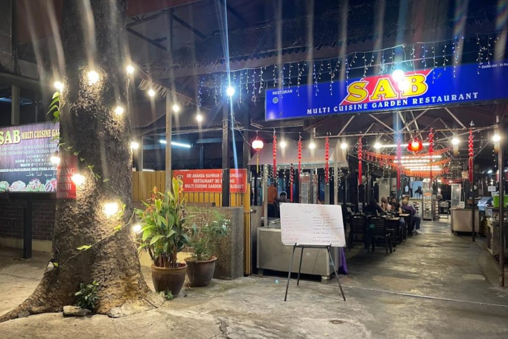 8 Restoran Cheese Naan Terbaik di Pulau Pinang 2025 14 SRI-ANANDA-BAHWAN-RESTAURANT-TANJUNG-BUNGAH