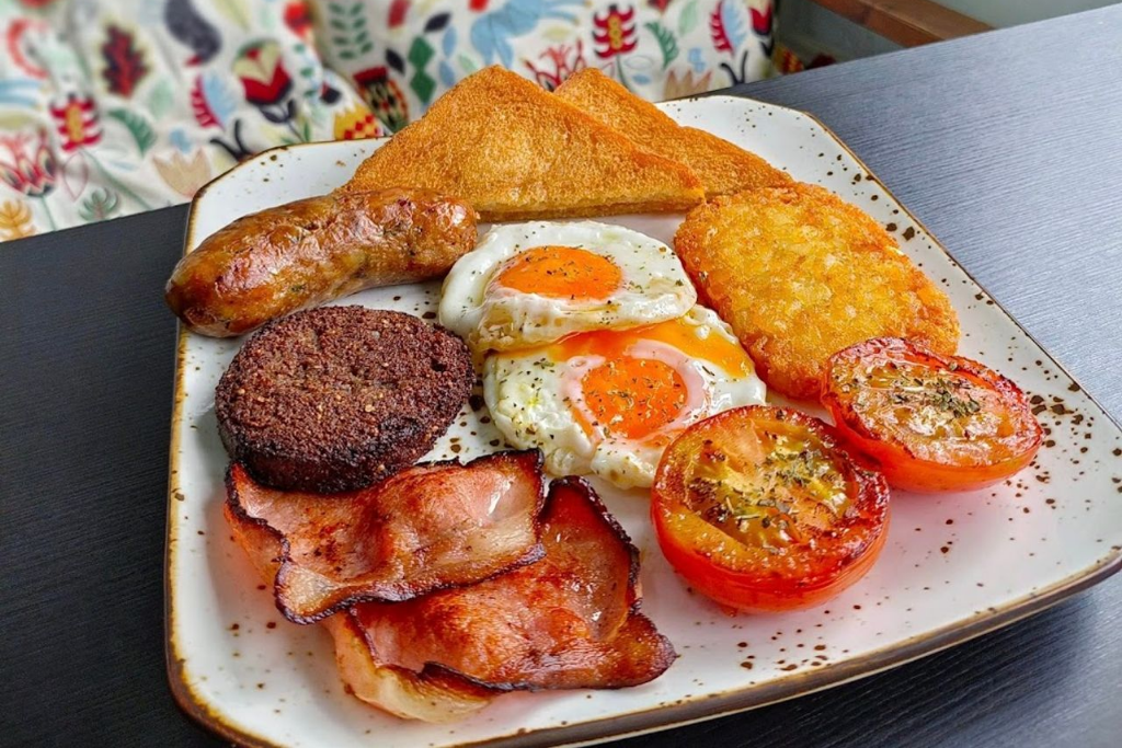 Top 15 Best Breakfasts In Kuala Lumpur 2025 21 Sausage-KL-Cafe-Deli