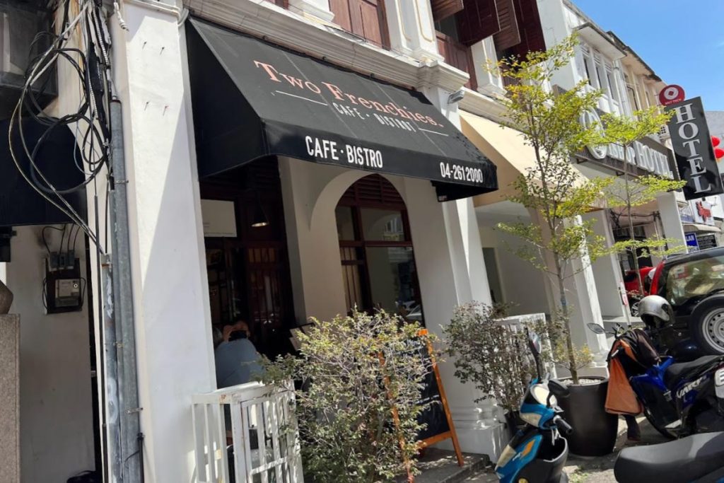 Top 7 Best Apple Pies in Penang 2025 4 Two-Frenchies-Cafe-Bistro