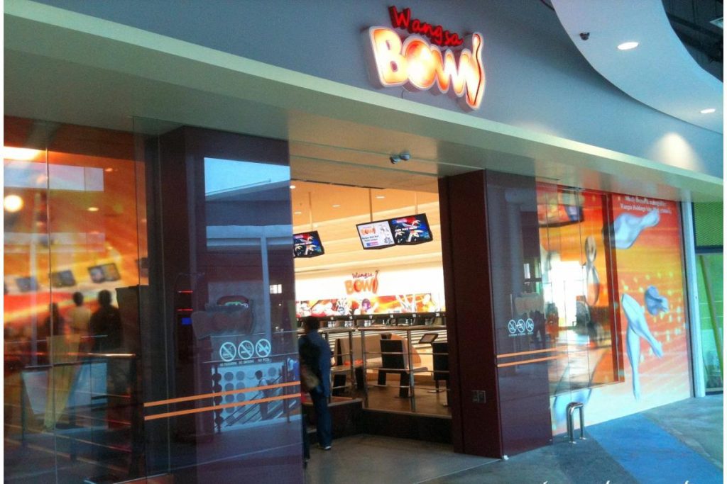 Top 8 Best Bowling Centres in KL & Selangor 2025 2 Untitled-presentation---T.-