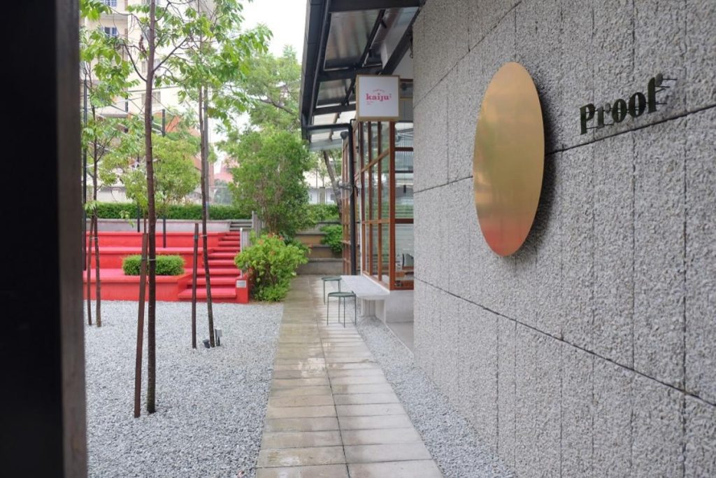 Top 20 Best Western Restaurants in KL 2025 28 Untitled-presentation-