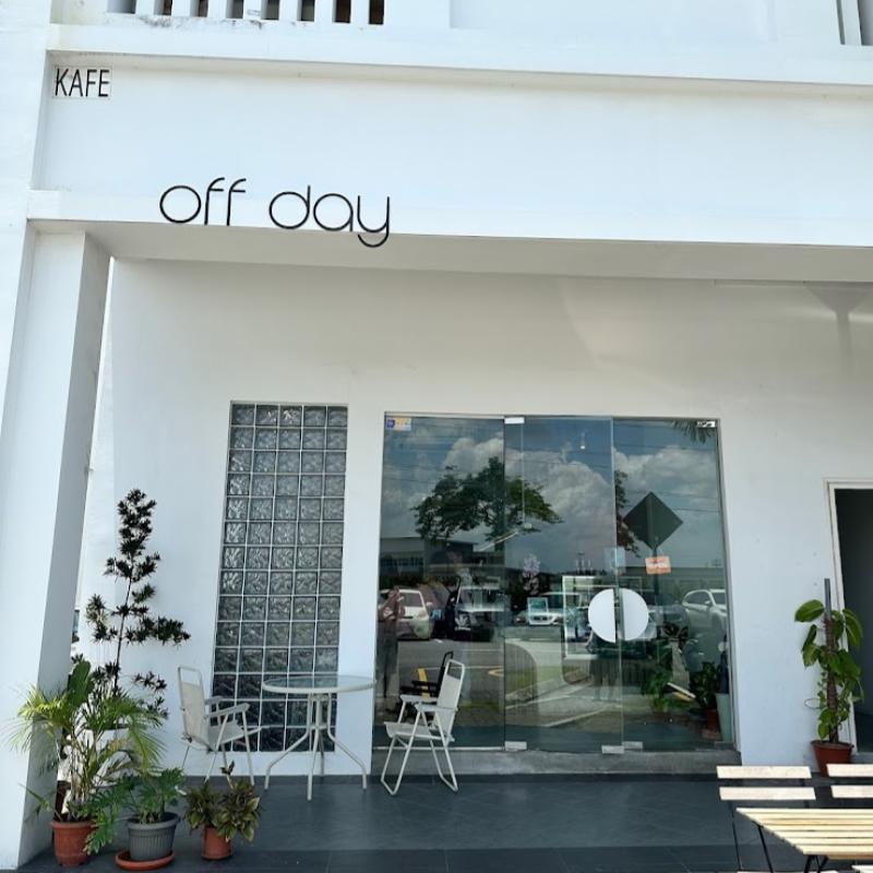 <strong>6 Restoran Pet Friendly Terbaik di Johor 2025</strong> 2 off-day-cafe-