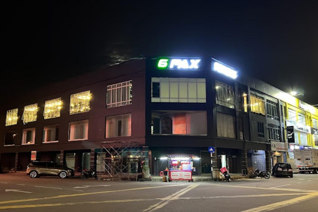 Top 17 Best Gyms In Johor 2025 8 -Pax-Fitness-Centre-JB-