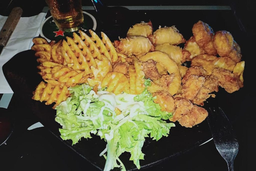 <strong>6 Restoran Rooftop Terbaik di Johor 2025</strong> 11 Asteria-Garden-Bar-