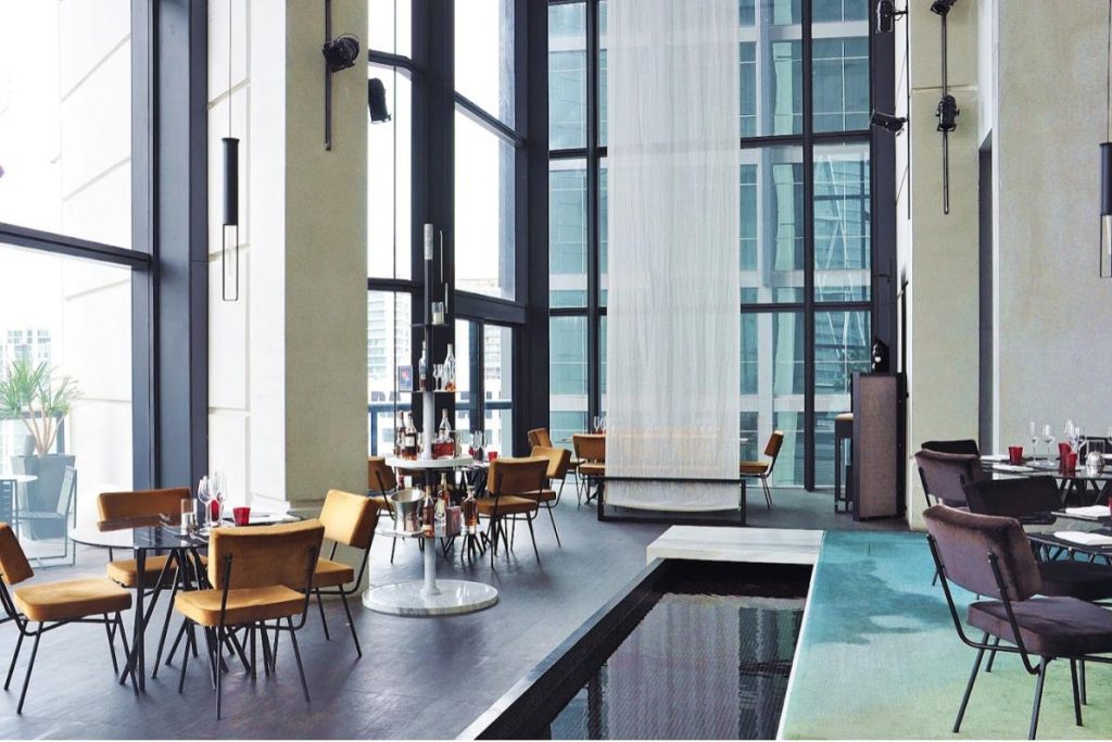 15 Restoran Mewah Terbaik di Kuala Lumpur 2025 8 Cantaloupe-At-Troika-Sky-Dining-