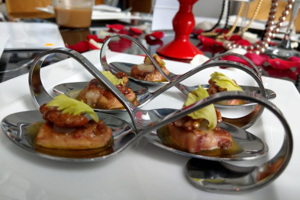 Top 15 Most Romantic Restaurants in Kuala Lumpur & Selangor 2025 19 Cantaloupe-at-Troika-Sky-Dining-