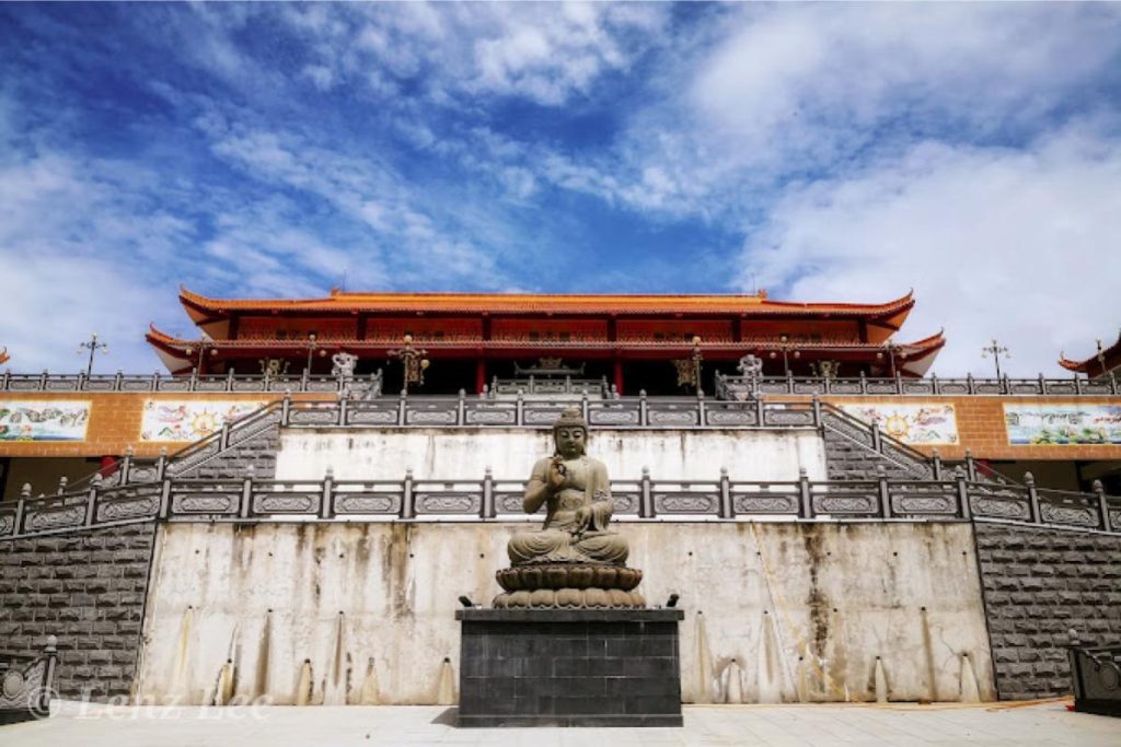 Top 10 Best Things To Do in Serendah 2025 4 Jing-Loong-Shan-Wan-Fo-Shih-