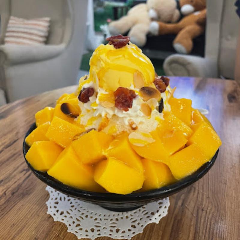 <strong>8 Kedai Bingsu & Kakigori Terbaik di Johor 2025</strong> 13 Jusu-Korean-Dessert-Cafe-