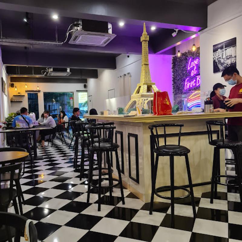 Top 15 Best Matcha Desserts in Ipoh 2025 19 Kafe-Vanilla-Mille-Crepe-Ipoh-Soho