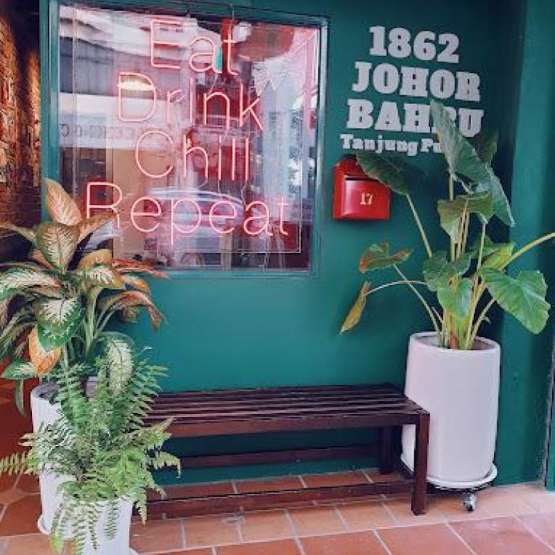 Top 10 Best Fusion Restaurants in Johor 2025 12 Merah-Kitchen-Bar