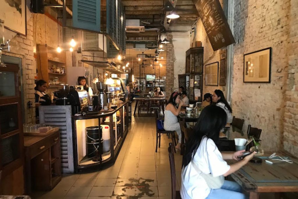 Top 15 Best Smoothie Bowls in Kuala Lumpur & Selangor 2025 10 Mingle-Cafe