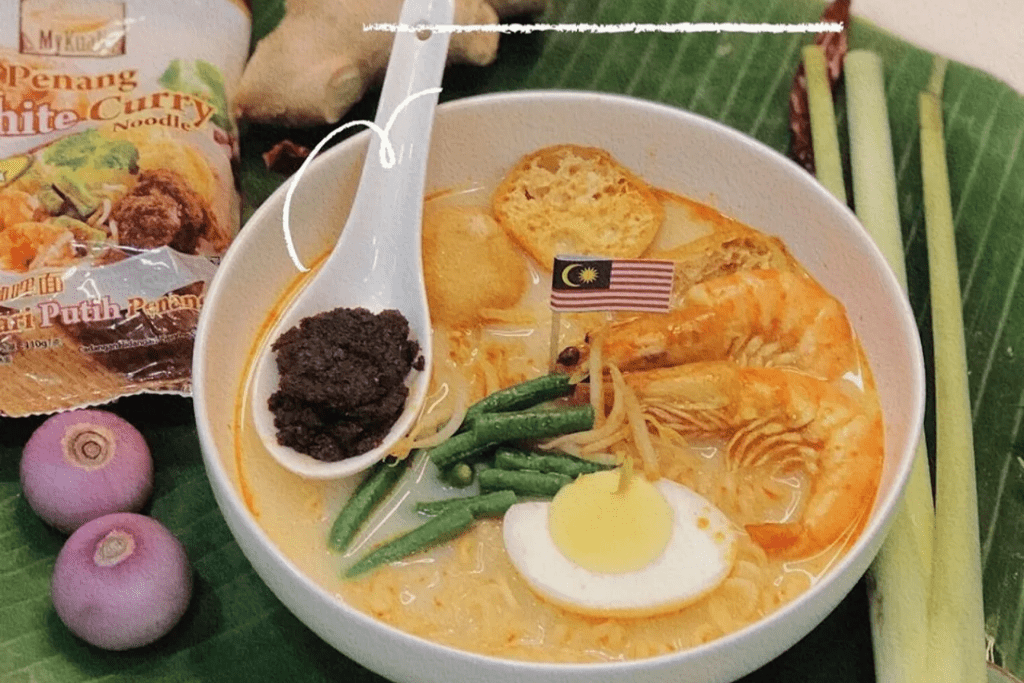 Top 12 Must-Eat Instant Noodles in Malaysia 2025 15 MyKuali-Penang-White-Curry-Mee