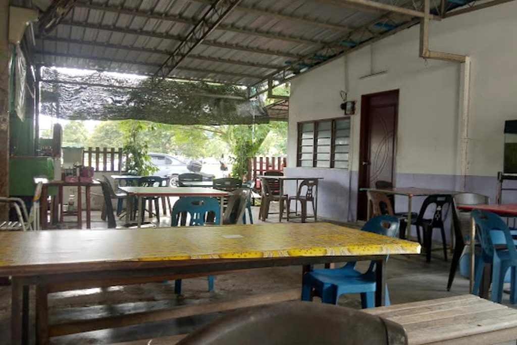 10 Restoran Nasi Ayam Terbaik di Pulau Pinang 2025 8 Nasi-Ayam-Apple