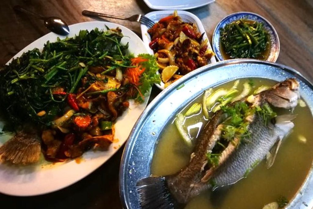 Top 10 Best Seafood Restaurants in KL and Selangor 2025 13 Restoran-DLala-Seafood-