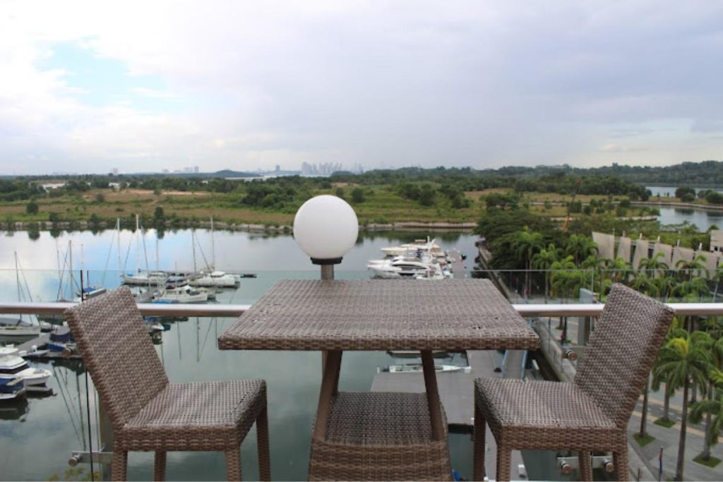 <strong>6 Restoran Rooftop Terbaik di Johor 2025</strong> 8 Skybar-Bar-Restaurant