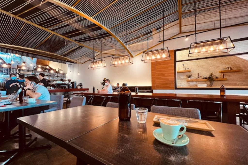 10 Restoran Menyajikan Poached Eggs Terbaik di Johor 2025 10 The-Brew-Orchestra-