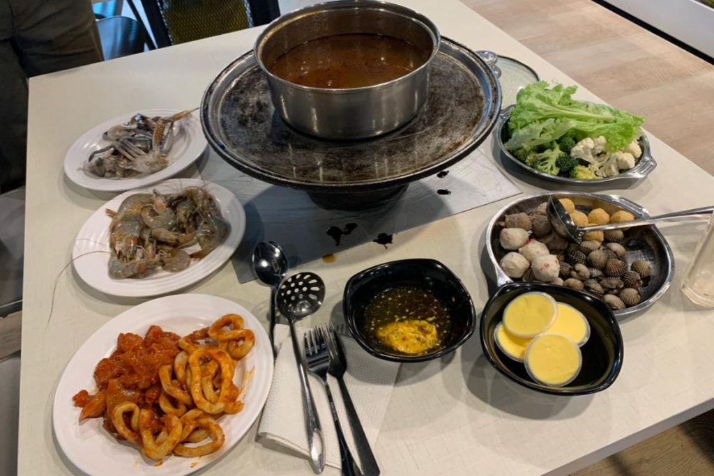 Top 9 Best Steamboat Restaurants in Johor Bahru 2025 5 Untitled-presentation-