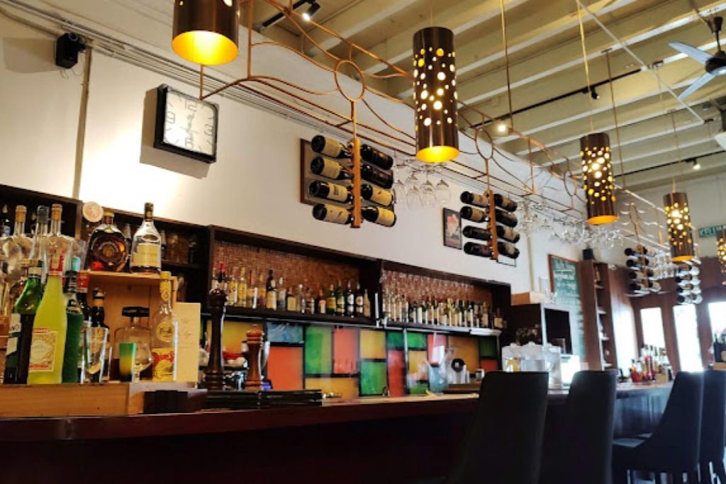 <strong>Top 6 Best Cheese Platters in Penang 2025</strong> 2 Via-Pre-Penang-Italian-Restaurant-