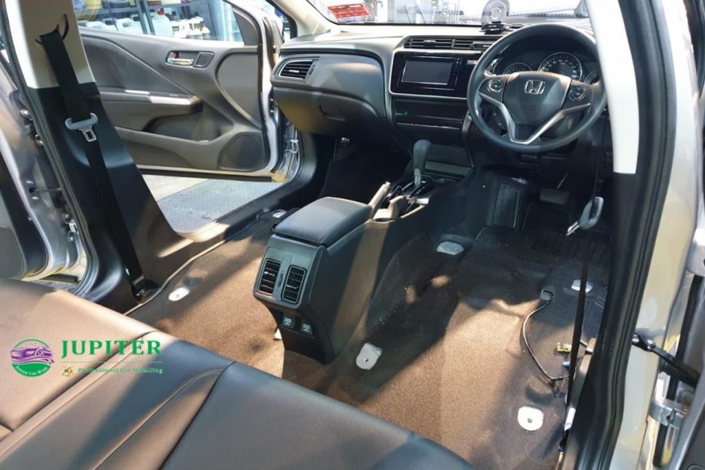 Top 12 Best Interior Car Detailing Shops in Malaysia 2025 7 untitled-rectangle-presentation---T.